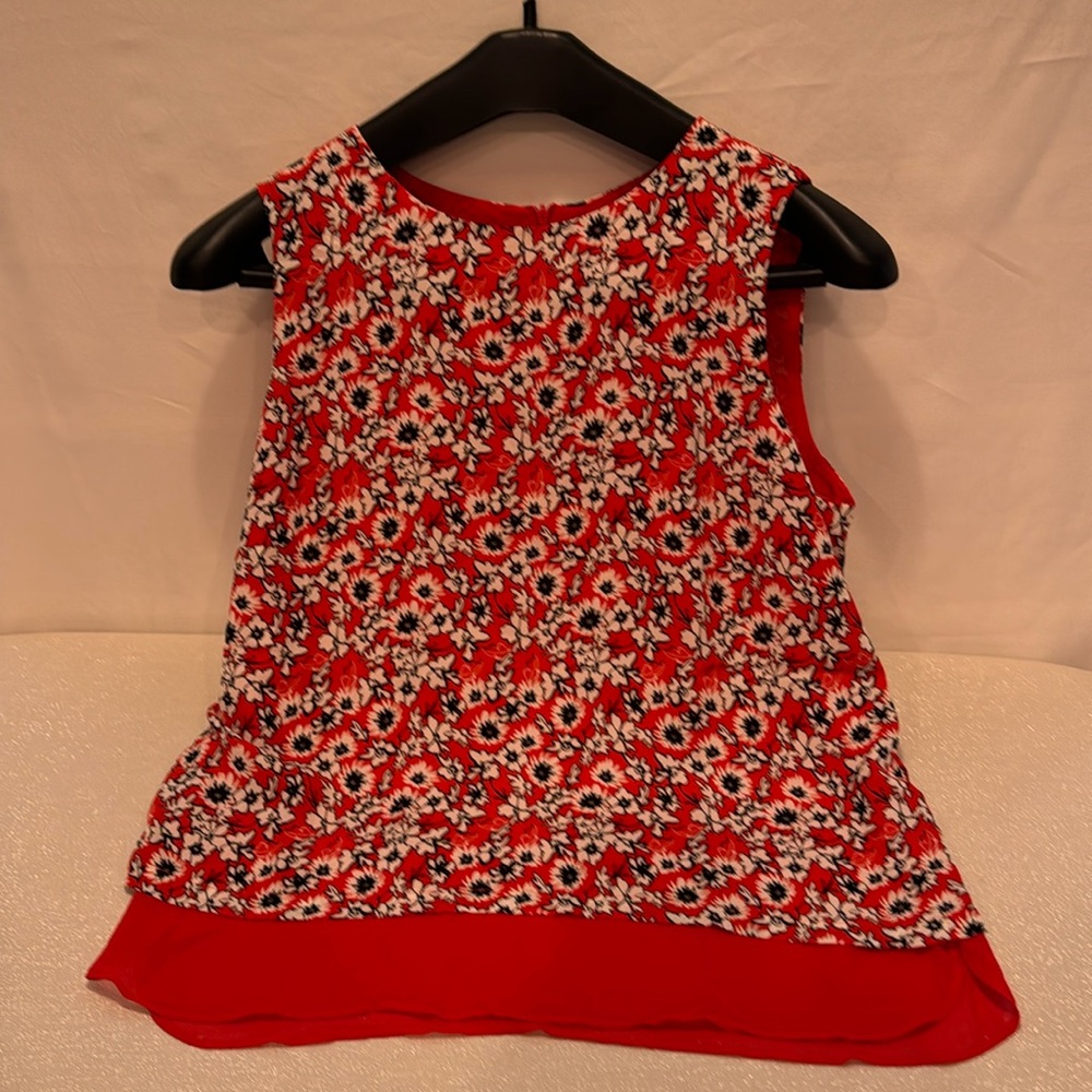 Rose + Olive Red with blue and white flowers size large